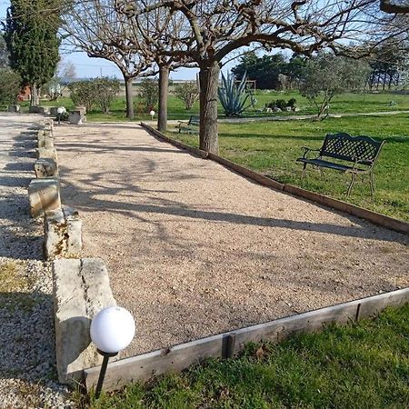 Mas Maurane - Les Lavandes Aux Portes D'Arles Apartamento Tarascon Exterior foto