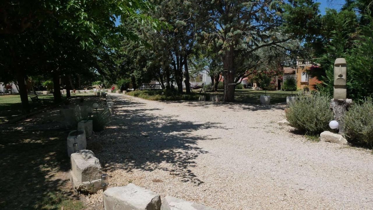 Mas Maurane - Les Lavandes Aux Portes D'Arles Apartamento Tarascon Exterior foto