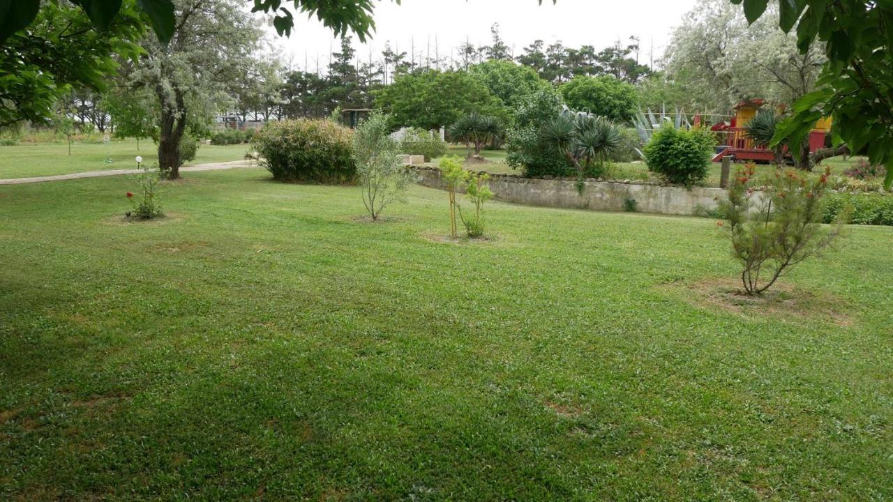 Mas Maurane - Les Lavandes Aux Portes D'Arles Apartamento Tarascon Exterior foto