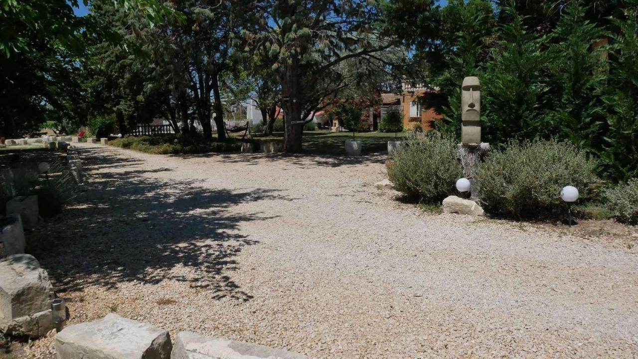 Mas Maurane - Les Lavandes Aux Portes D'Arles Apartamento Tarascon Exterior foto